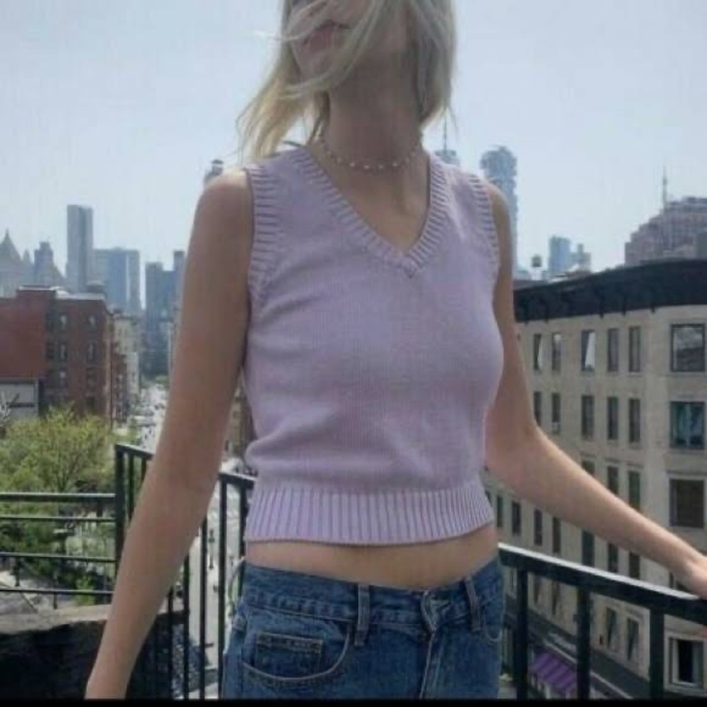 Brandy Melville Sweater Vest